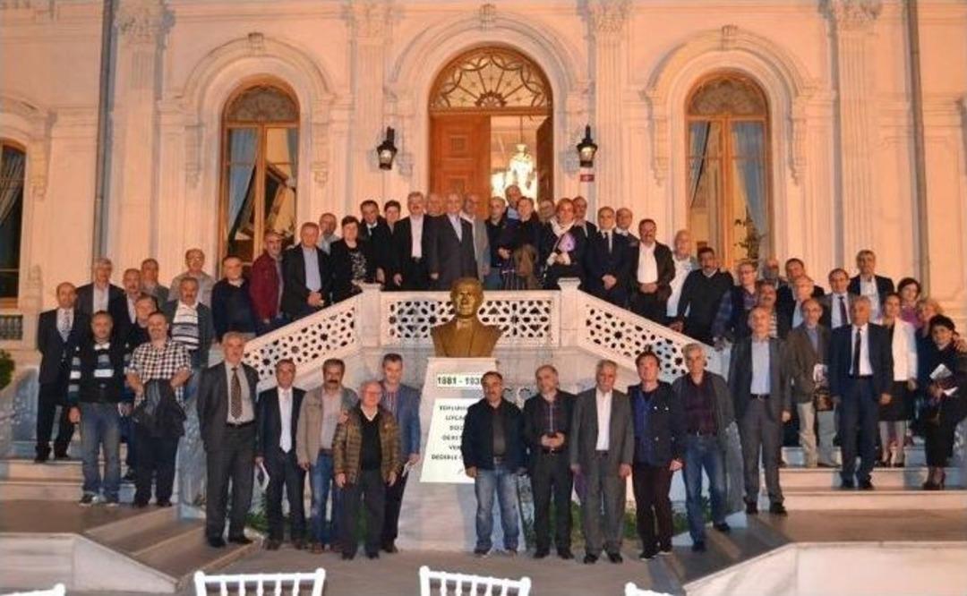 91 Yaşındaki &Ouml;ğretmenleriyle Buluştular