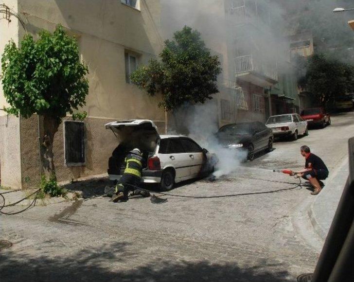 İtfaiyecilerden Alev Topuna Dönen Araca Cesur Müdahale G1