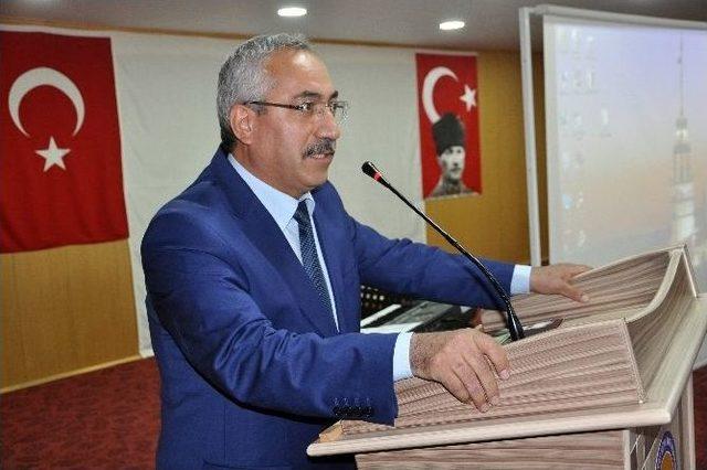 Ünlü Halk Ozanı Mahzuni Şerif’in İsmi Yerleşkeye Verildi