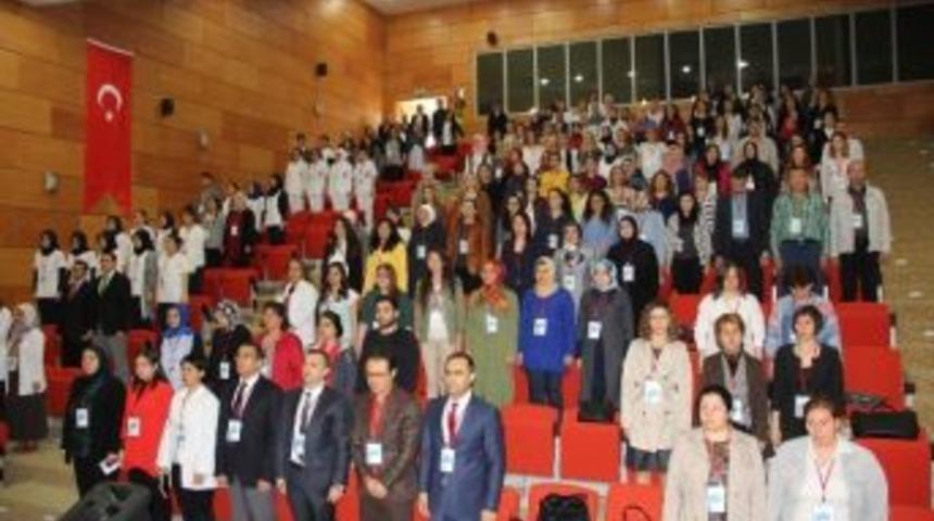 Afyonkarahisar&rsquo;da &ldquo;ebelik Ve Hemşirelik De G&uuml;ncel Yaklaşımlar&rdquo; Sempozyumu Yapıldı
