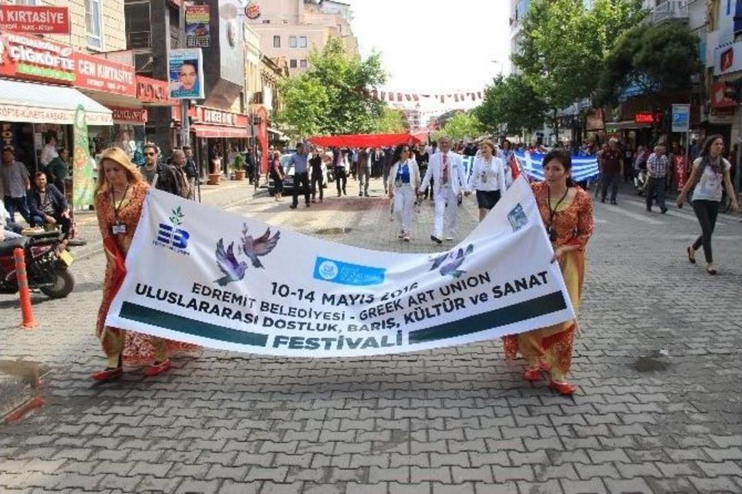 T&uuml;rk Yunan Sanat Festivali Başladı
