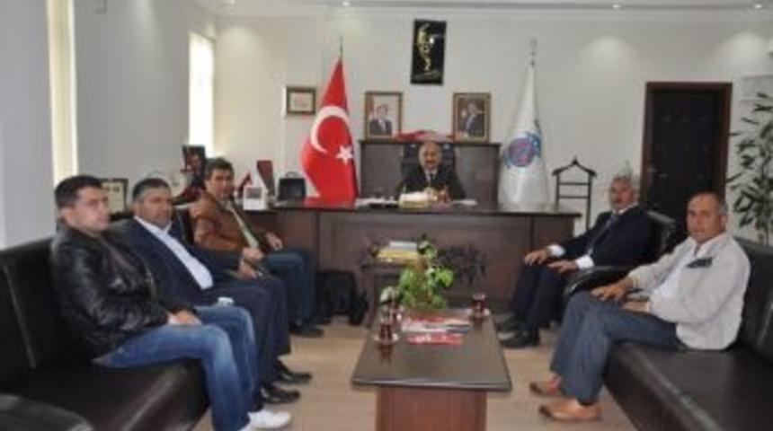 Ankara&rsquo;da Yaşayan &Ccedil;orumlulardan &Uuml;nl&uuml;&rsquo;ye Ziyaret