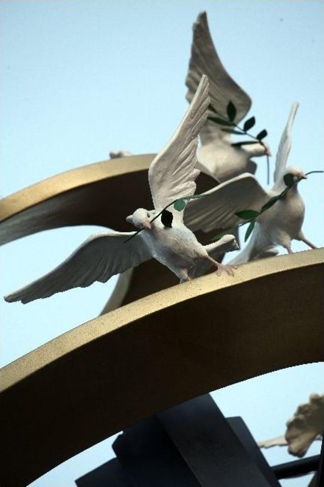 Adana&rsquo;da Barış Anıtı A&ccedil;ıldı