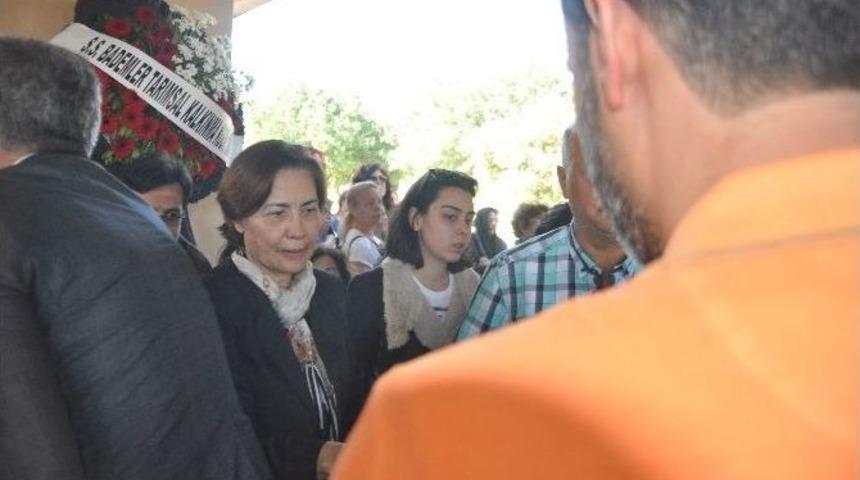 Eski Milletvekili Mi&ccedil;ooğulları&rsquo;nın Acı G&uuml;n&uuml;