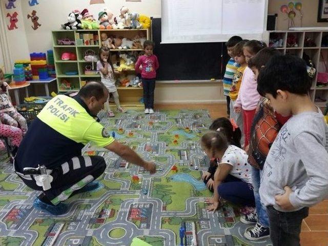 Kuşadası&rsquo;nda Trafik Haftası Etkinlikleri 2