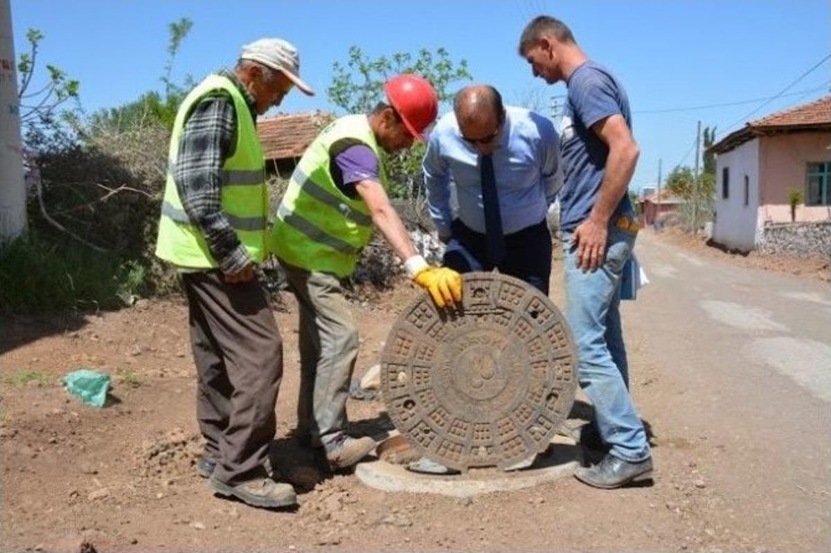 Kula&rsquo;nın Kanalizasyon &Ccedil;alışmaları S&uuml;r&uuml;yor