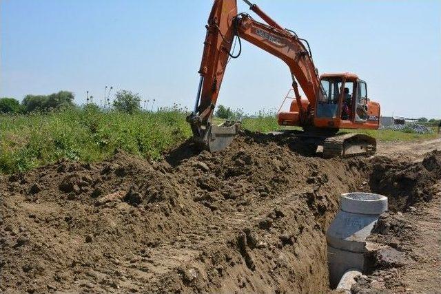 Saruhanlı’da Alt Yapı Çalışmaları Hız Kesmiyor