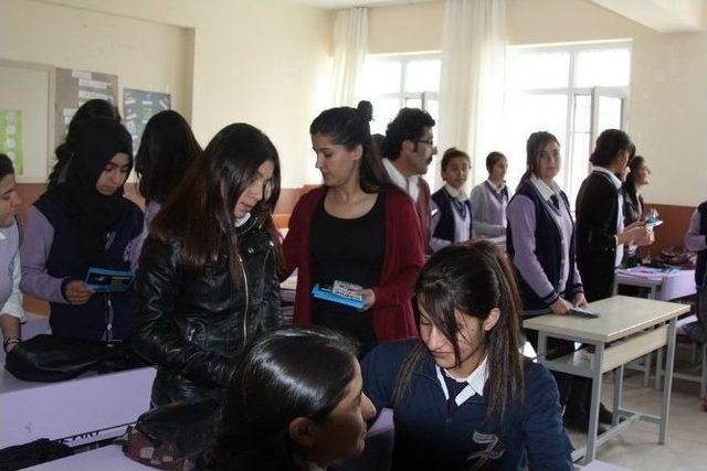 Başkale Belediyesi Uyuşturucuya Karşı Savaş Açtı