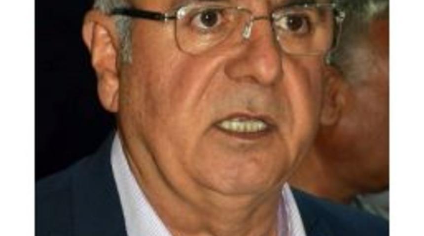 Metiner: "partili Cumhurbaşkanlığı Sistemi &Ouml;nereceğiz"