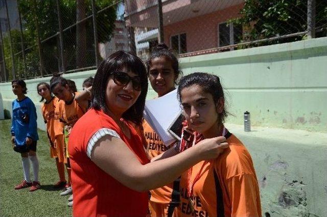 T&uuml;rkiye Okullararası Futbol Yarı Final M&uuml;sabakaları 2