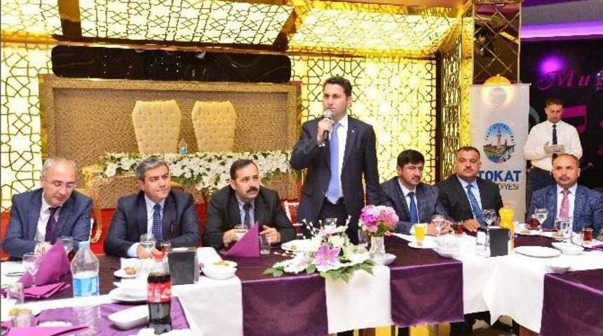 Başkan Eroğlu, Belediye &Ccedil;alışanları İle Bir Araya Geldi