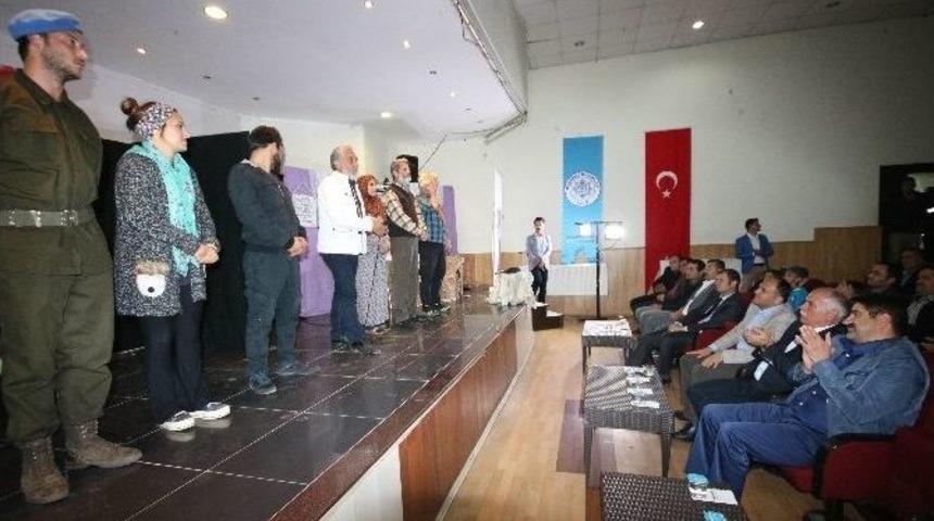 Beyşehir Belediyesi&rsquo;nden Tiyatro Etkinliği