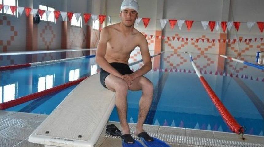 (&ouml;zel Haber) Suya Girmeye Korkuyordu, Siirt 1&rsquo;incisi Oldu