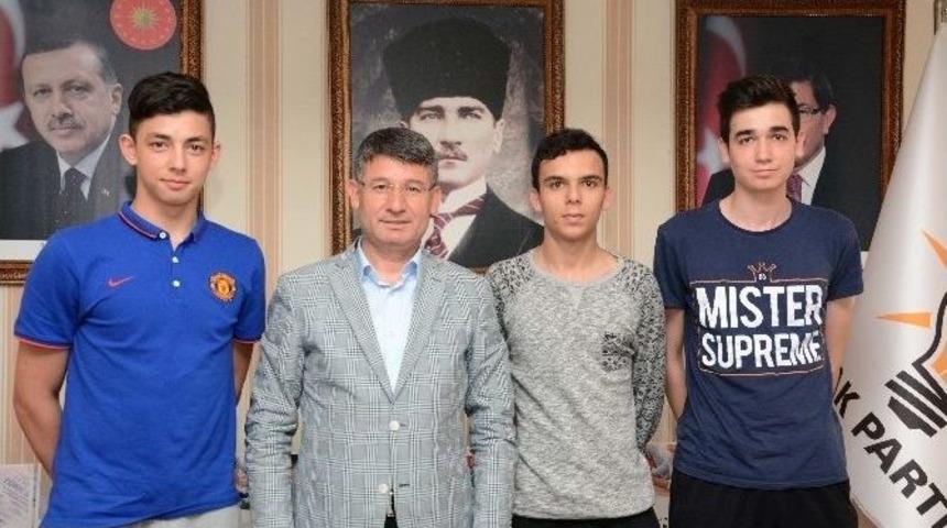 Başkan Yeni&rsquo;ye Şampiyonlardan Ziyaret