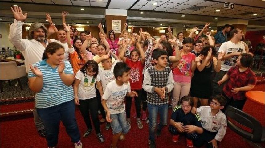 Mutluluğa Engel Yok