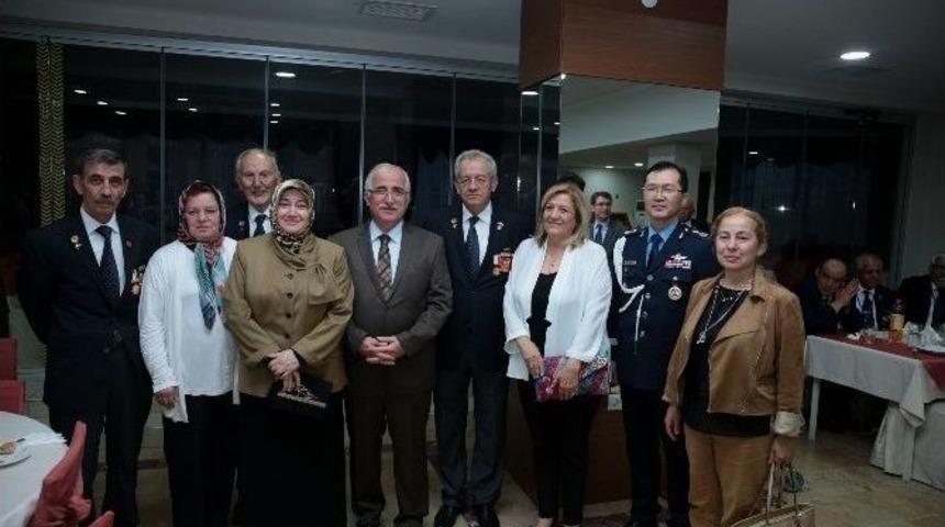 T&uuml;rkiye Muharip Gaziler Derneği Şube Başkanları Eskişehir&rsquo;de Buluştu