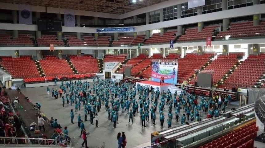 800 Kişilik Dev Kadro