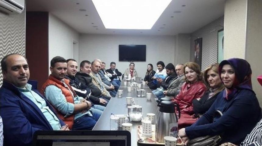 Yeni Oluşan Ak Parti Bilecik Merkez İl&ccedil;e Y&ouml;netim Kurulu İlk Toplantısı Yaptı