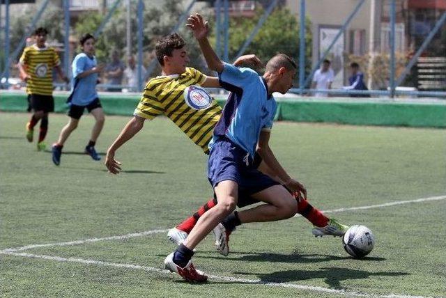 Geleceğin Yıldızları Final İçin Ter Döktü