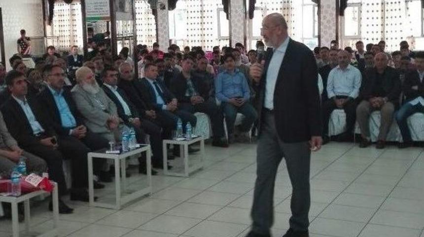 Kovancılar&rsquo;da &lsquo;kardeşlik Ve &Ouml;z Değerlerimiz&rsquo; Paneli