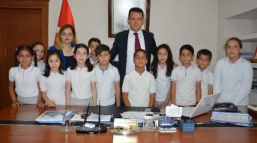 Ortacalı Minikler Kaymakam &Uuml;rkmezer Ziyaret Etti