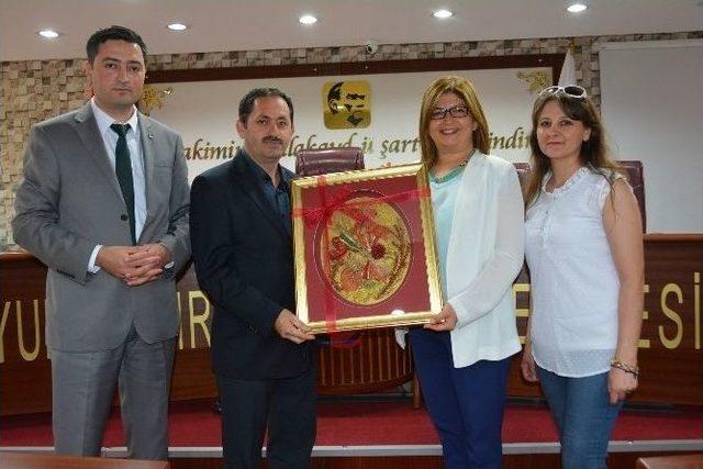 &Ouml;ğrenciler Yunusemre Belediyesi&rsquo;ni Tanıdı 1