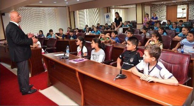 &Ouml;ğrenciler Yunusemre Belediyesi&rsquo;ni Tanıdı 2