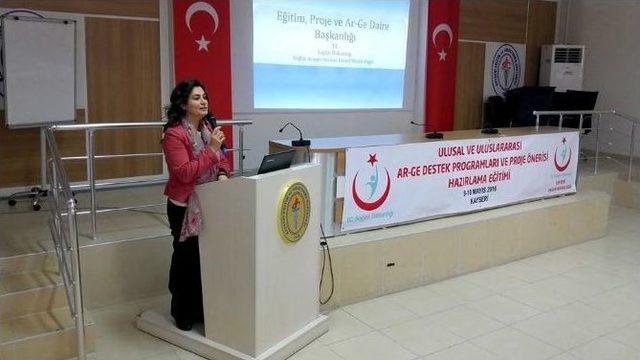 Ulusal Ve Uluslararası Ar-ge Destek Programları Ve Proje &Ouml;nerisi Yazma Eğitimi Ger&ccedil;ekleştirildi 1