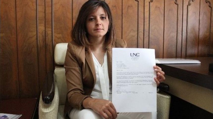 Aziz Sancar&rsquo;dan Gelen Davet Kadın Doktoru Kara Kara D&uuml;ş&uuml;nd&uuml;r&uuml;yor