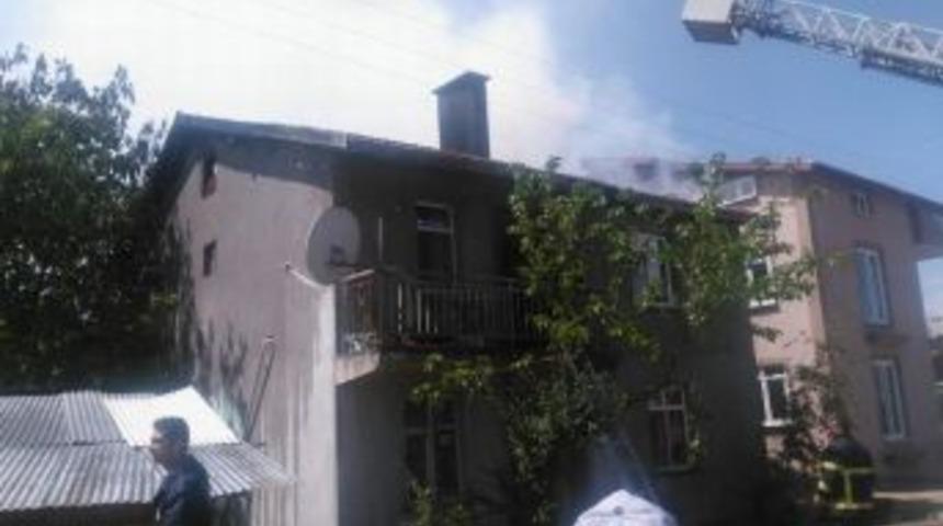 Beyşehir&rsquo;de Ev Yangını
