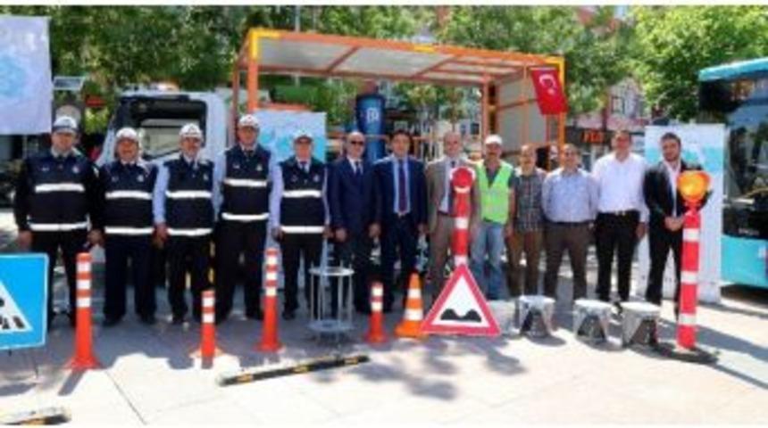 Aksaray Belediyesi&rsquo;nden Trafik Haftası Sergisi