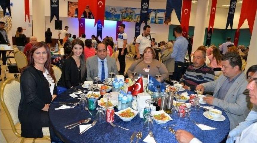 Engellilerden Başkan &Ccedil;er&ccedil;ioğlu&rsquo;na Sevgi Seli