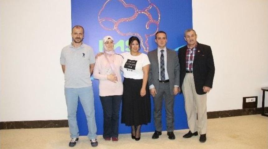 Ms Hastaları Drama Terapi İle İyileşiyor