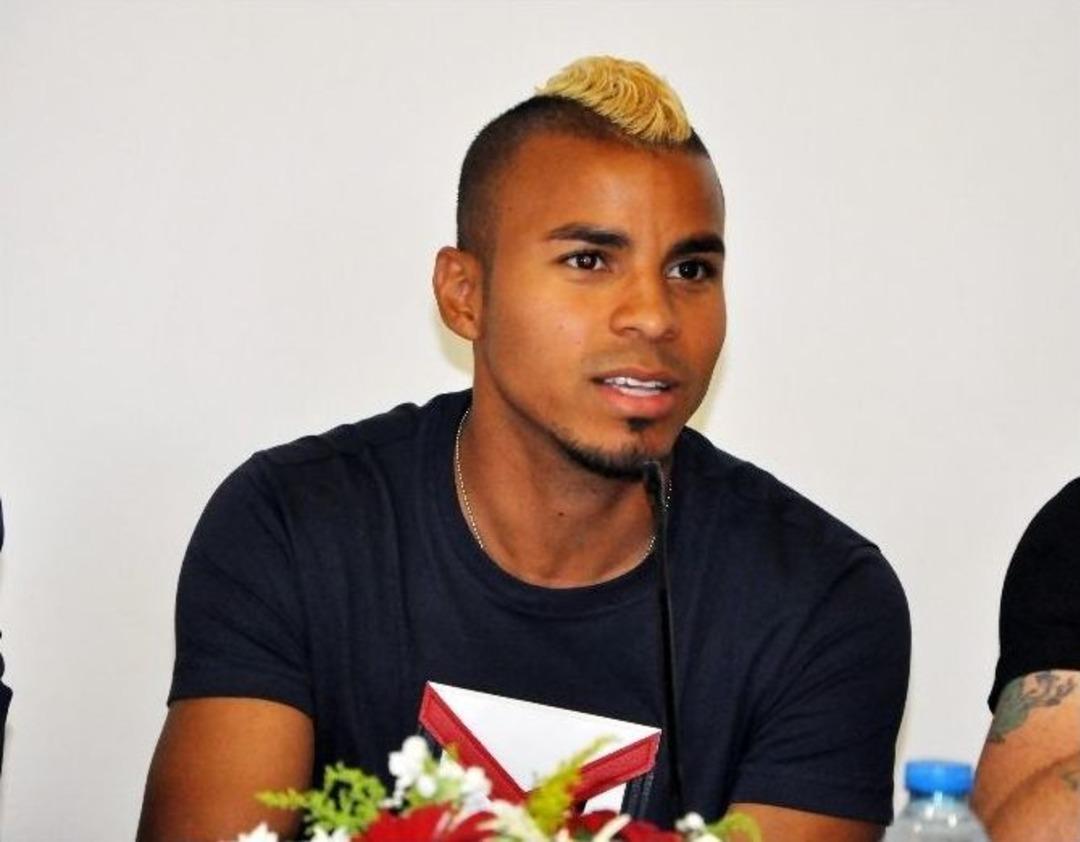 Gencer:" Antalya&rsquo;nın Tanıtımında Tek Eksik Futbol Başarısı"