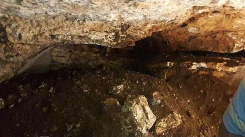 Antik D&ouml;neme Ait Mağara Evlerin Gizlenmeye &Ccedil;alışıldığı İddia Edildi
