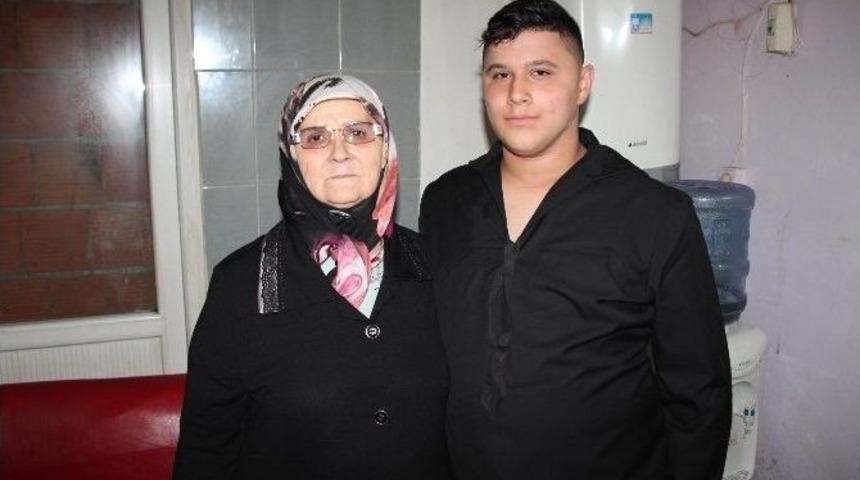 İşitme Engelli Torununun Asker Olmasını G&ouml;rmeden &Ouml;lmek İstemiyor