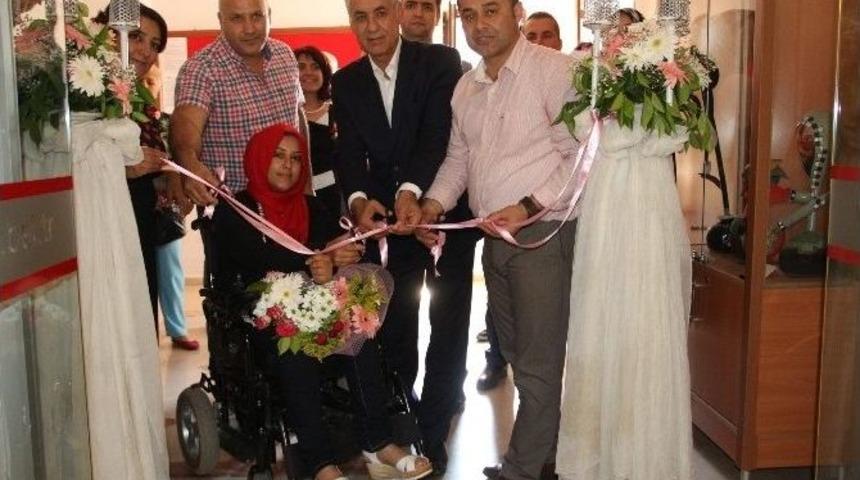 Engelsiz El Sanatları Sergisi A&ccedil;ıldı