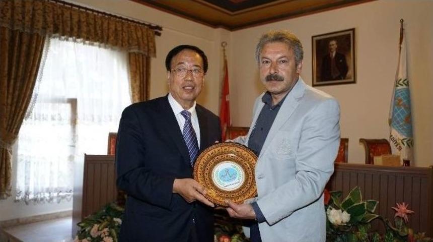 Pekin Gıda Ve Tarım Pazarlama Derneği Y&ouml;netim Kurulu Başkanı Zhang Yu Ki: "t&uuml;rkiye G&uuml;venli Bir &Uuml;lke"