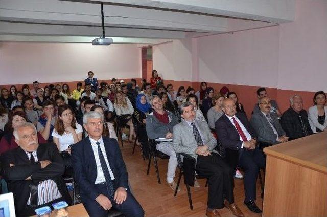 İznik’te Çini Konferansı