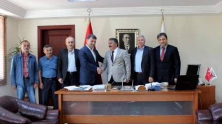 Arifiye Belediyesinde Toplu İş S&ouml;zleşmesi G&ouml;r&uuml;şmesi Sonu&ccedil;landı