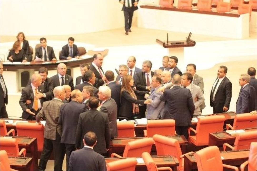 Tbmm Genel Kurulu&rsquo;nda Chp Ve Ak Partililer Arasında Tartışma