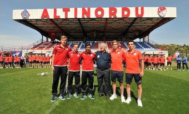 Altınordu&rsquo;da Yemin T&ouml;reni 3