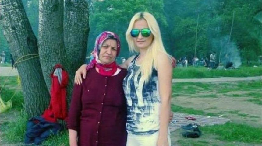 Kızını &Ouml;ld&uuml;ren, Eşini De Ağır Yaralayan Koca Tutuklandı