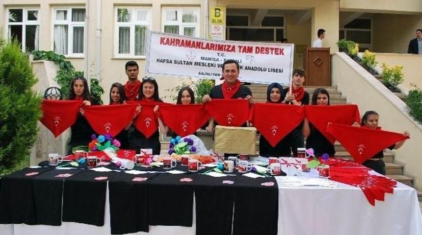 Kahramanlara Sevgilerini Gönderdiler