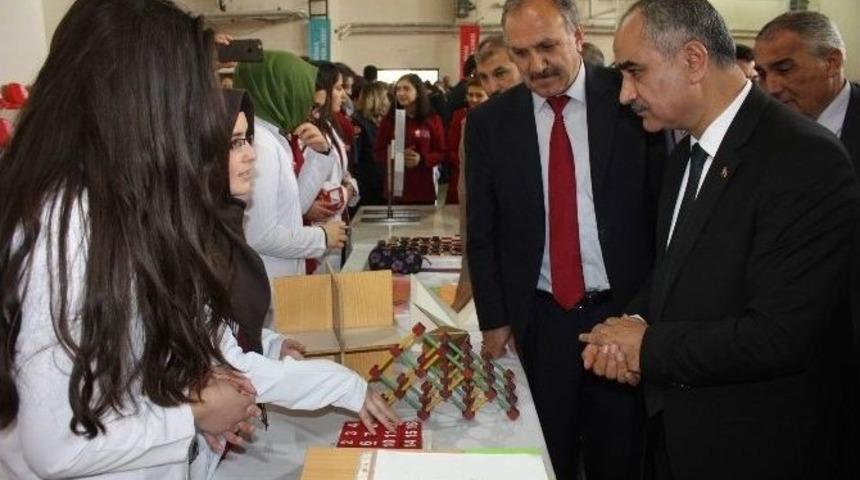 Sivas Fen Lisesi Bilim Fuarı A&ccedil;tı