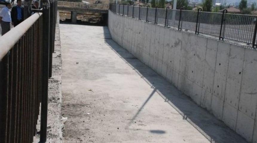 Yenik&ouml;y Ve Eğribucak B&ouml;lgelerinde Taşkın Koruma Kanalı, Korkuluk Ve Menfez İnşa Edilecek