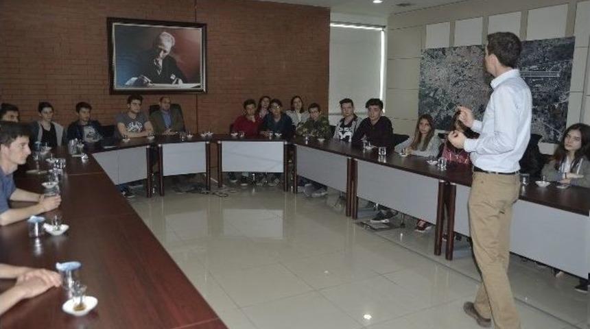 Tepebaşı Belediyesi&rsquo;nin Projeleri &Ouml;ğrencilerin Ders Konusu Oldu