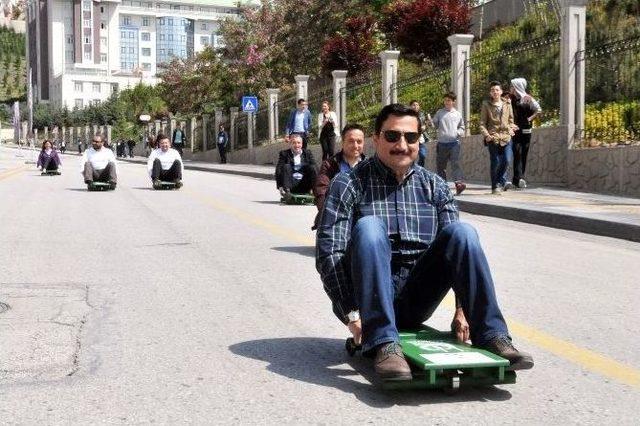 &Ccedil;evre &Ccedil;i&ccedil;ekleri Geri D&ouml;n&uuml;ş&uuml;m Tornetleriyle Yarıştı 1