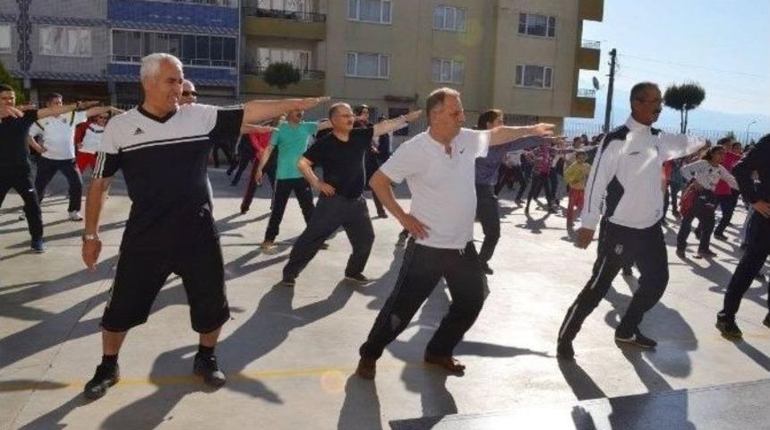Karacasu G&uuml;ne Sporla Başladı