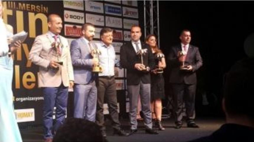 Gen&ccedil;lik Ve Spor Konfederasyonu&rsquo;na Altın Palmiye &Ouml;d&uuml;l&uuml;